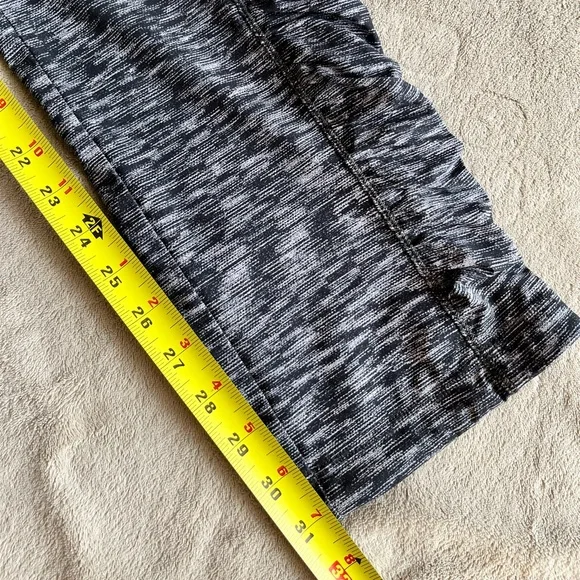 Lululemon Runderful Pants - Picture 11 of 13